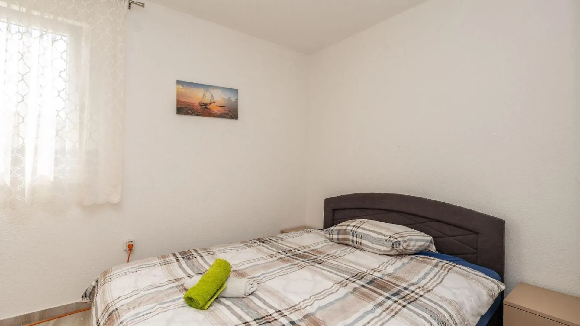 Guest Gouse Stipanovi Dvori - Three Bedroom Apartment With Terrace 8 ベンコヴァツ 0*,